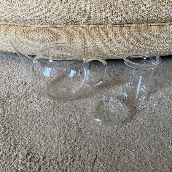 Teabloom Timeless Moments Celebration Teapot - Picture 6 of 14